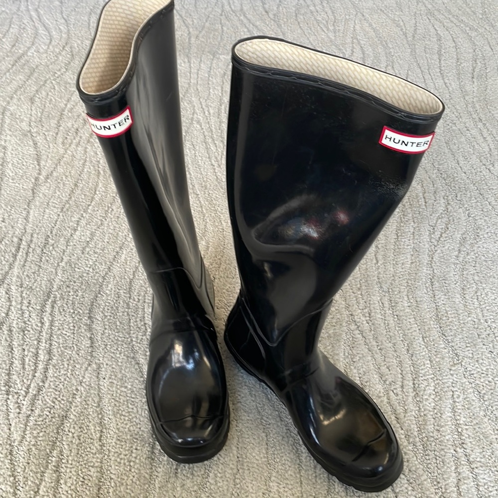 Black patent leather tall rain/slush boots